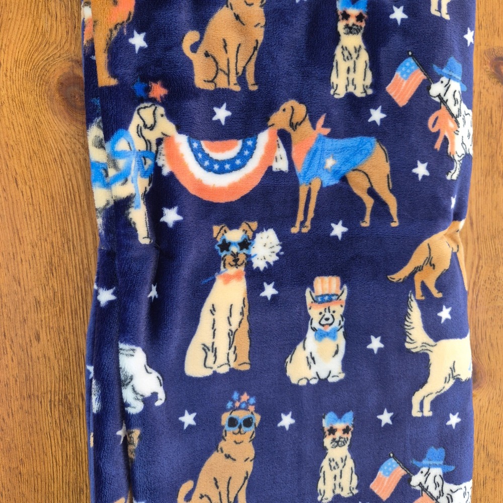 RJ Home Patriotic Dogs Plush Flannel Throw Blanket Navy Blue 50x70 4th of July - Picture 4 of 7